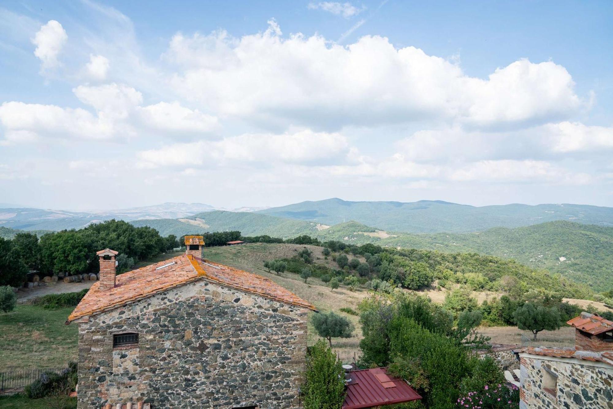 Montecastelli Pisano Borgo Cerbaiolaゲストハウス エクステリア 写真