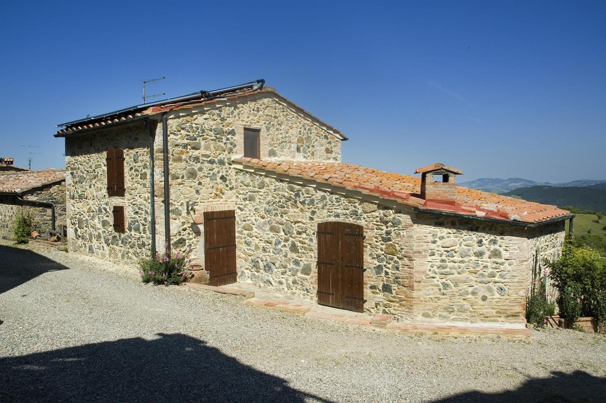 Montecastelli Pisano Borgo Cerbaiolaゲストハウス エクステリア 写真